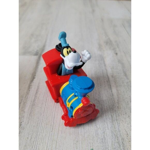 Disney Runaway Railway goofy Pixar toy figure - Picture 1 of 5